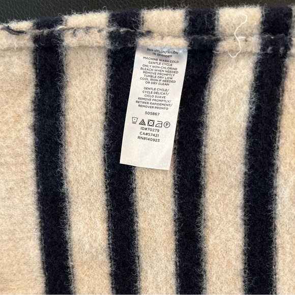 Loft super soft and cozy stripe sweater, NWT, Size S - Picture 5 of 5